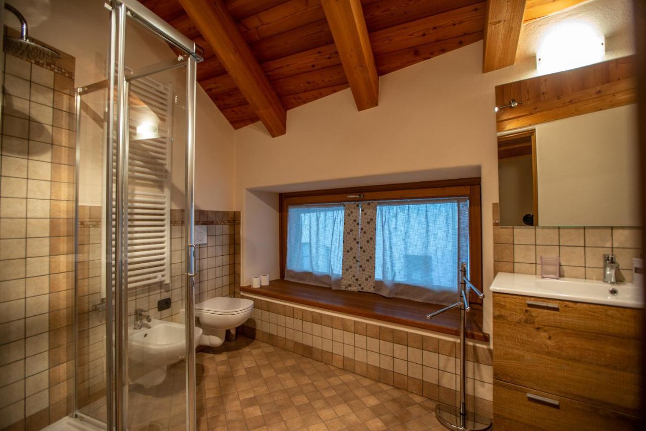 L'Atelier Du Temps - Les Greniers Appartements Аоста Экстерьер фото