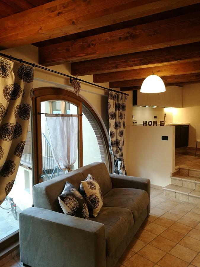 L'Atelier Du Temps - Les Greniers Appartements Аоста Экстерьер фото