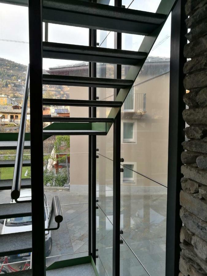 L'Atelier Du Temps - Les Greniers Appartements Аоста Экстерьер фото