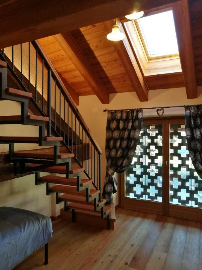 L'Atelier Du Temps - Les Greniers Appartements Аоста Экстерьер фото